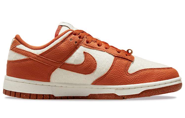 Nike Dunk Low SE "Sun Club"