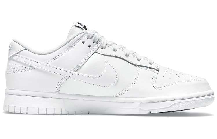 Nike Dunk Low Triple White